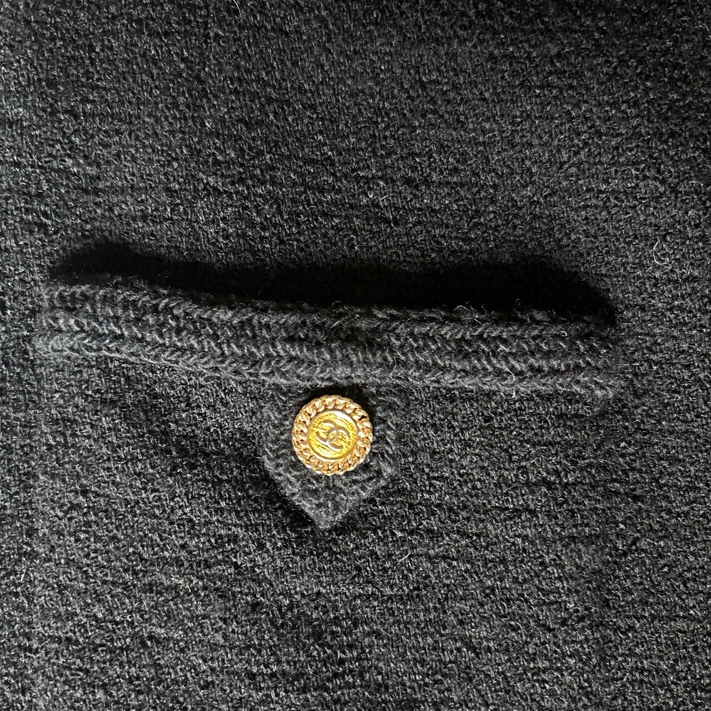 Chanel Vintage Black Wool Tweed Dress with Gold CC Buttons Y2K - Karl Lagerfeld - Picture 10 of 16